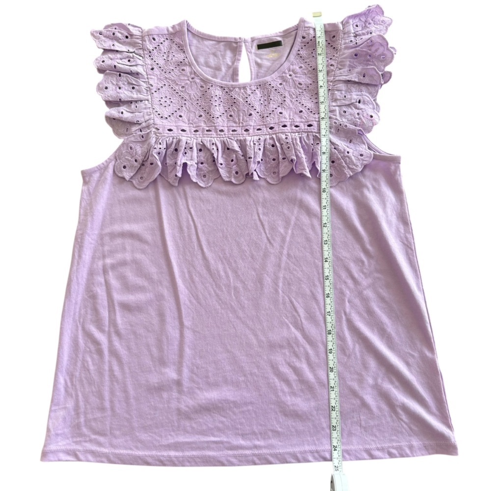 NEW LILLY PULITZER Bev Top in Purple Iris Sleeveless Eyelet Detail Size Medium - Picture 9 of 9